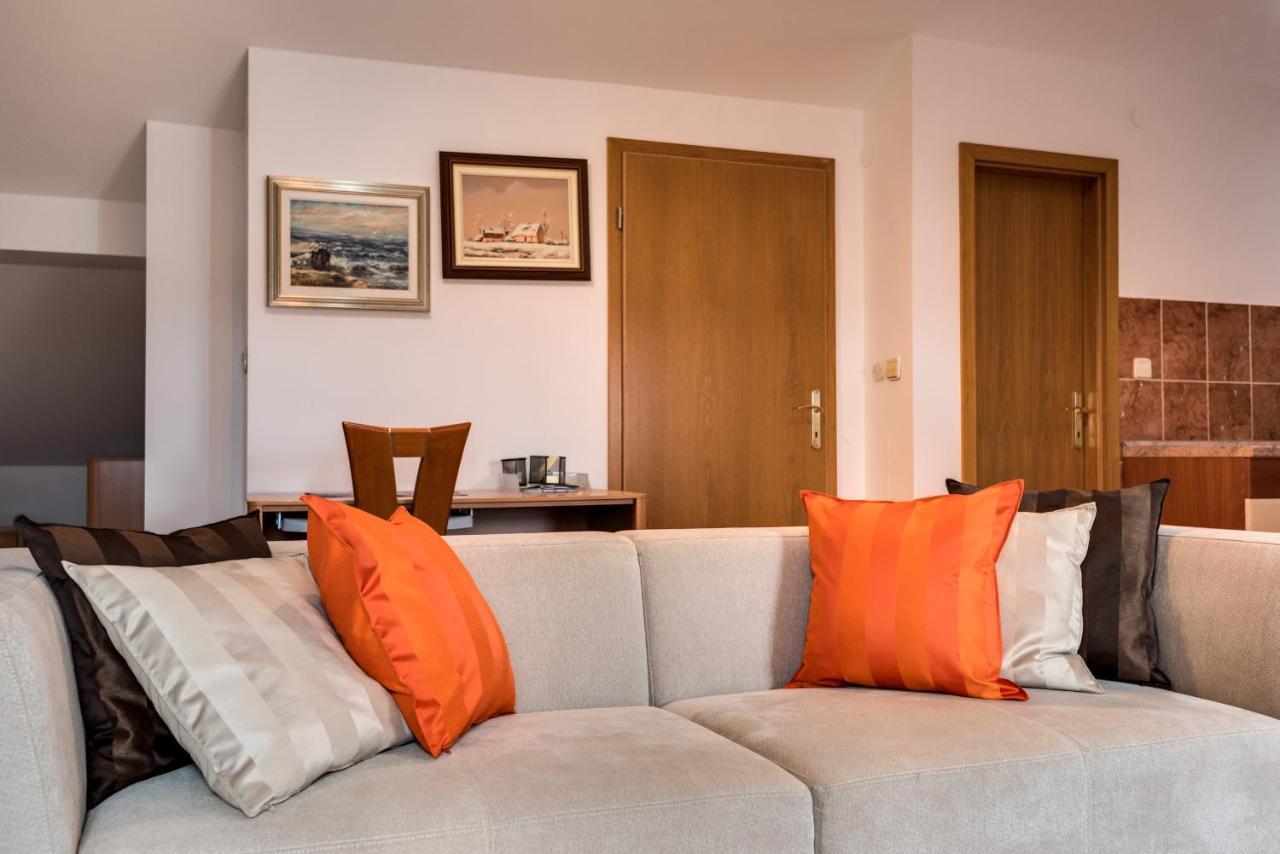 Studio Maslina Apartment Sibenik Ngoại thất bức ảnh