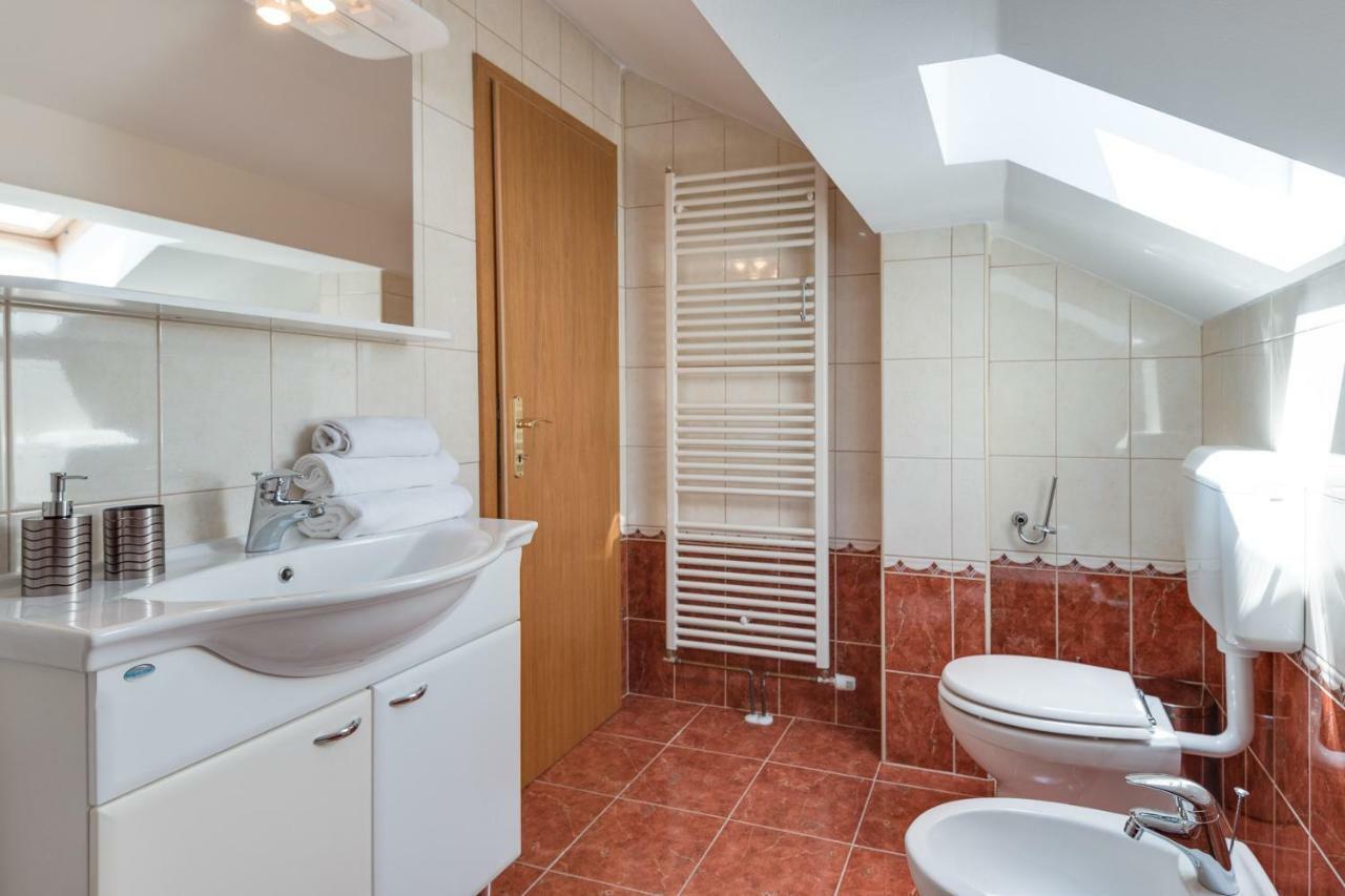 Studio Maslina Apartment Sibenik Ngoại thất bức ảnh