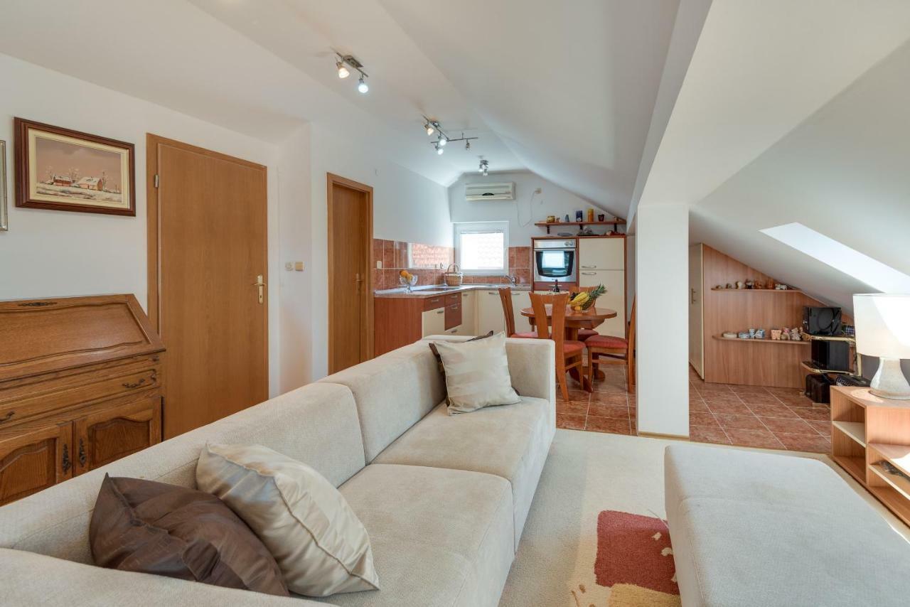 Studio Maslina Apartment Sibenik Ngoại thất bức ảnh