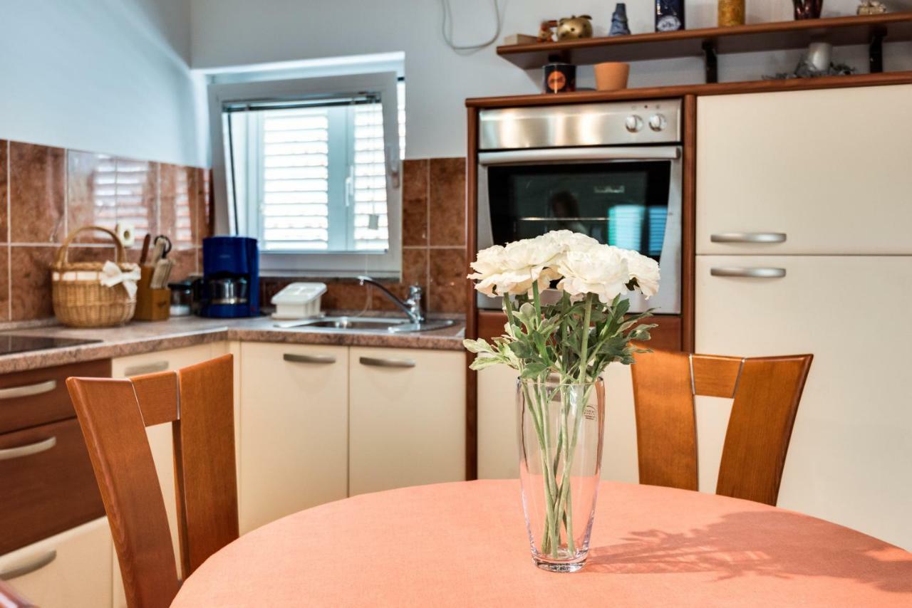 Studio Maslina Apartment Sibenik Ngoại thất bức ảnh